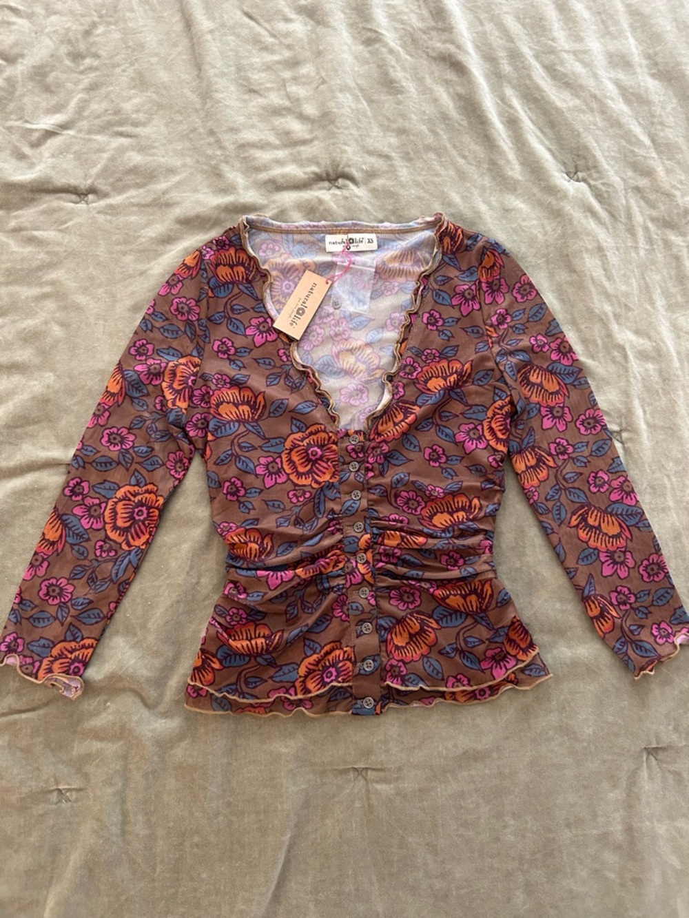 NATURAL LIFE Brown Floral Ruched Button-Front Top with Pink & Orange Flowers